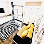 Com Vista Rua Da Oura - Apartamento *