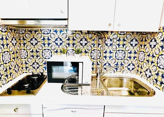 Apartment Com Vista Rua Da Oura - *