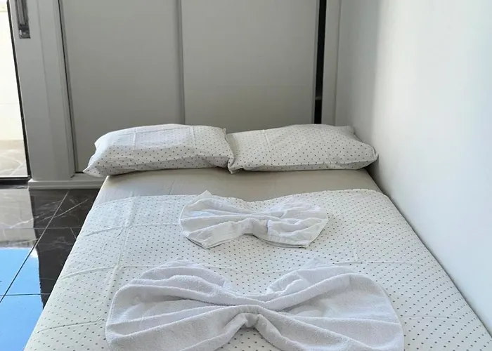 Com Vista Rua Da Oura - Albufeira